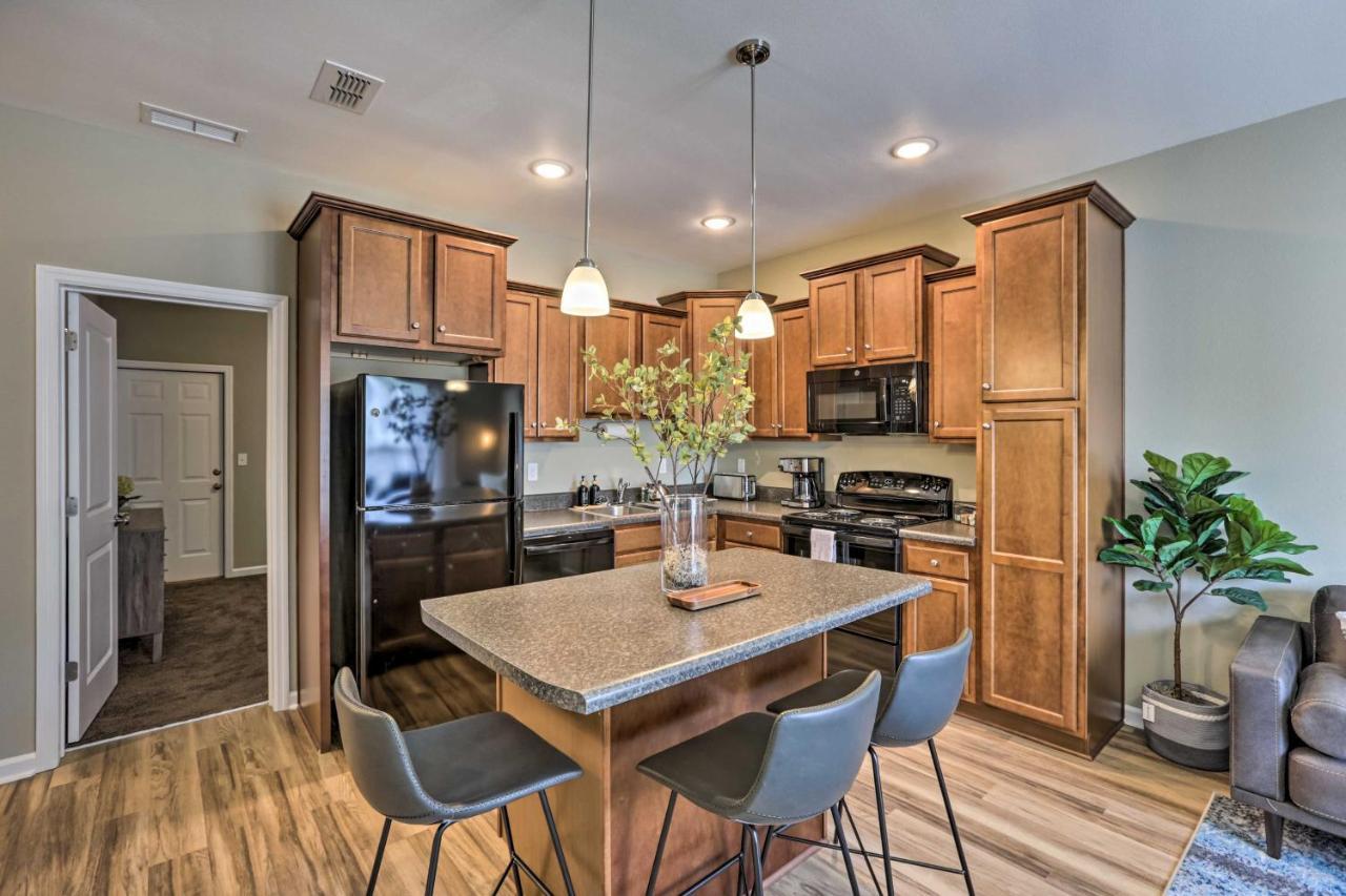 Ideally Located And Elegant Condo With Balcony! Tallahassee Kültér fotó